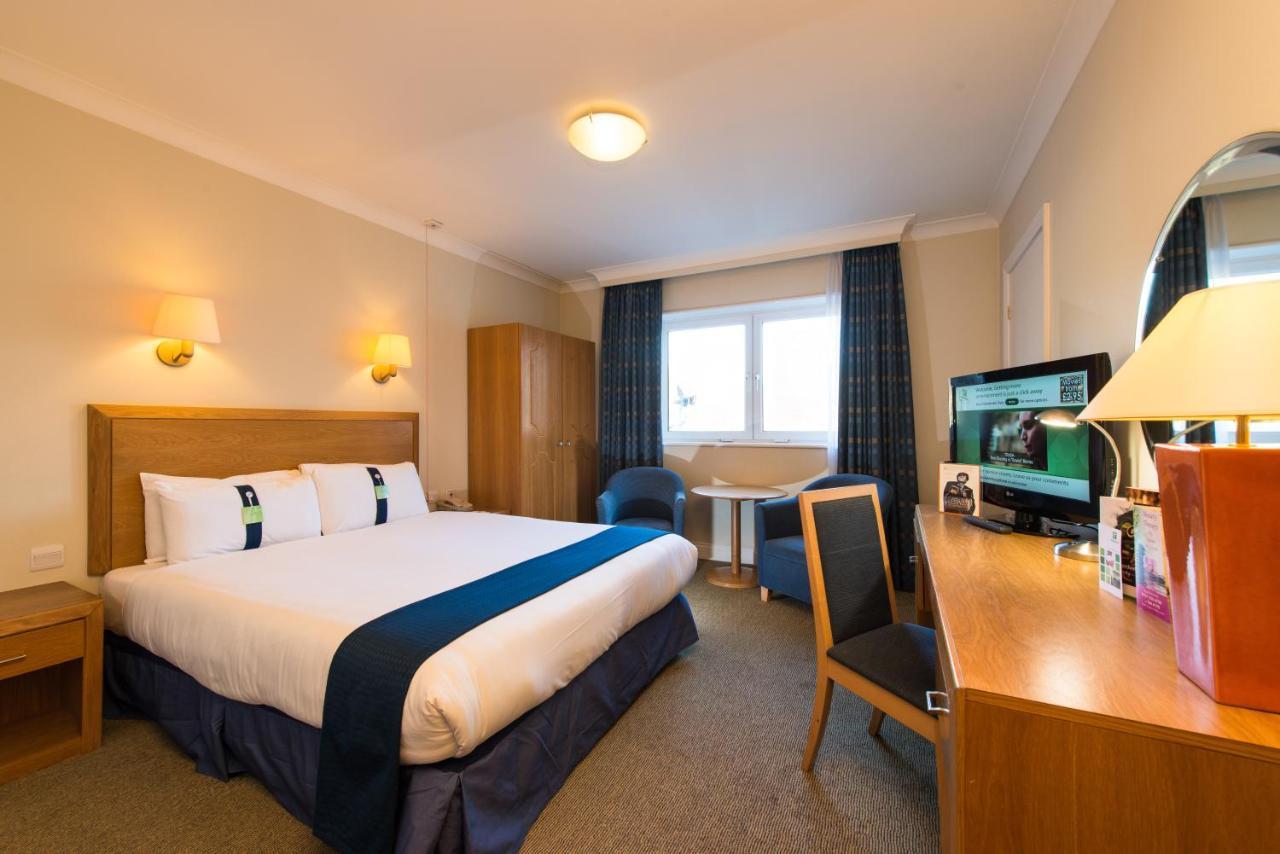 Holiday Inn London Brent Cross, An Ihg Hotel Exterior foto